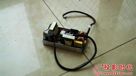 ֻҪ1750Ԫ ����Ҳ��DIYͶӰ��[ͼ] 